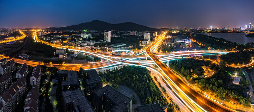 新庄立交桥夜景