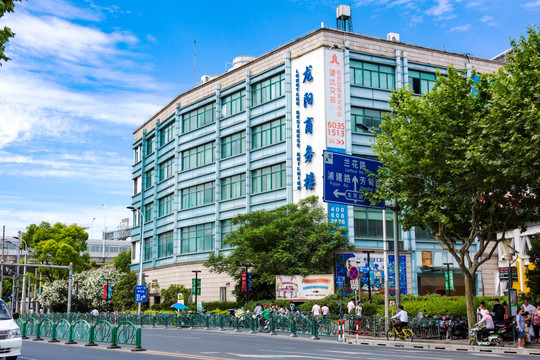龍陽商務樓