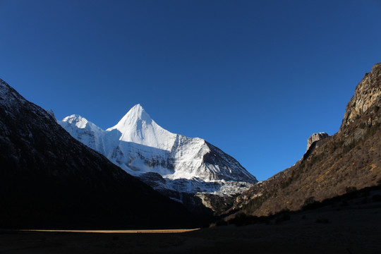 雪山