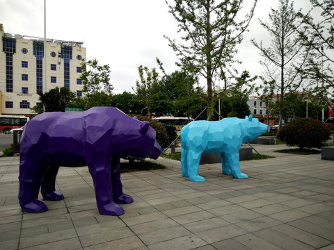 北极熊雕塑