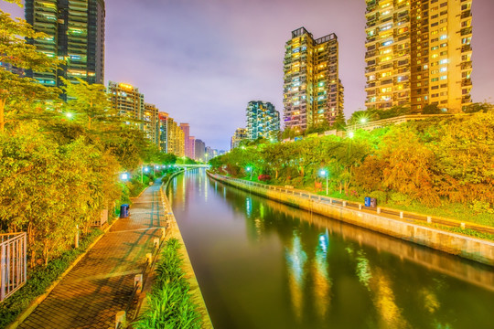 深圳市蛇口中心河夜景