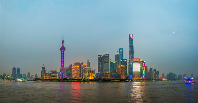 上海陸家嘴夜景全景