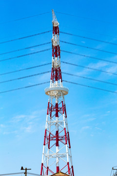 超高电线塔