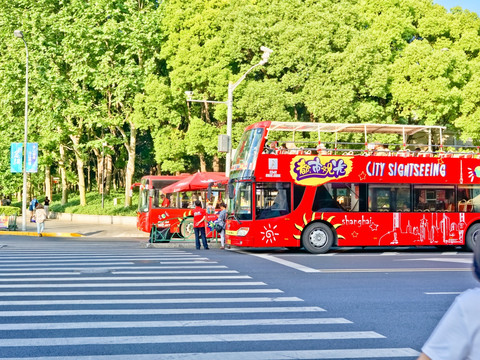 旅游车 上海旅游