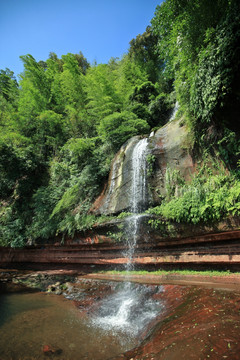 山间小溪 高山流水