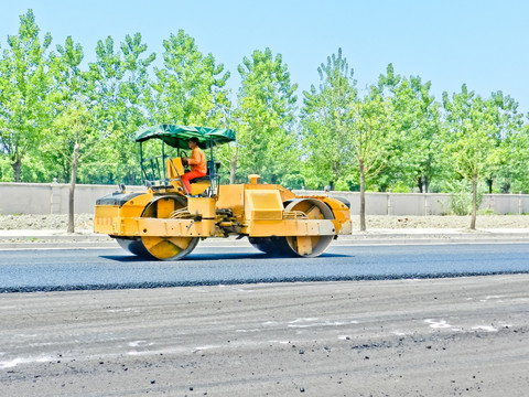 高速公路建设 压路机