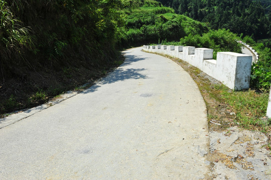 农村越野道路