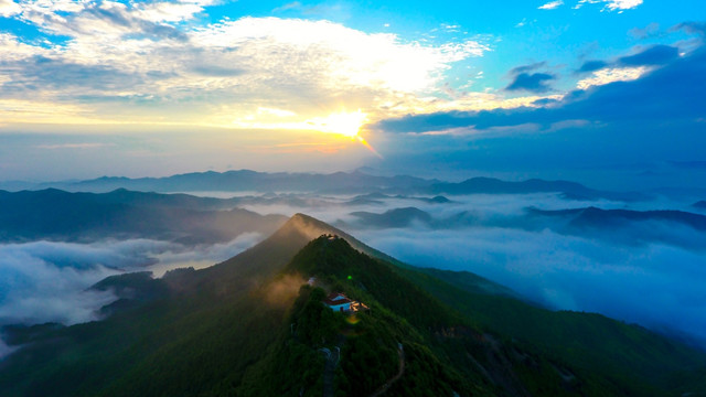 云海 洛阳山