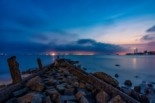 厦门曾厝垵海滩日落夜景