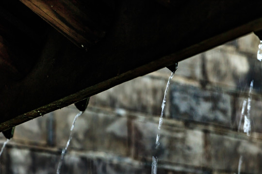 筒瓦雨水 灰瓦雨水