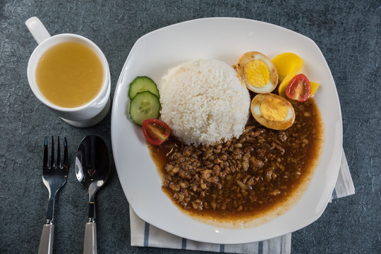 卤肉饭