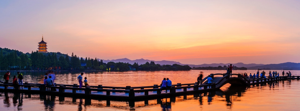 西湖黄昏 夕阳美景 云彩