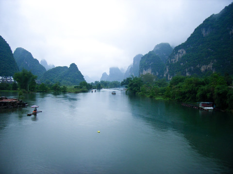 桂林山水 遇龙河