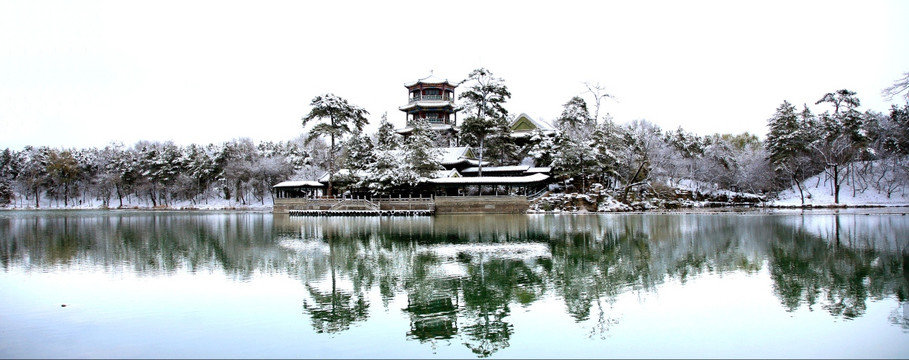 雪景金山亭