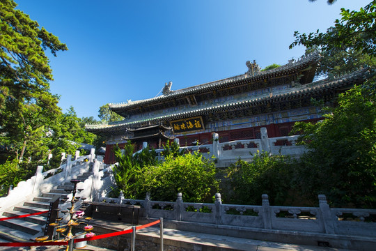 北京潭柘寺 大雄宝殿