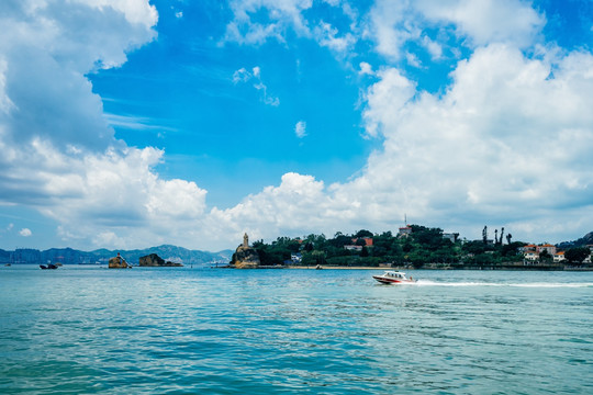 碧海蓝天的厦门鼓浪屿风光