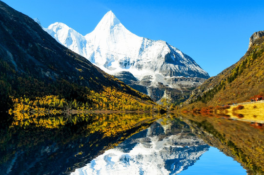 雪山风光