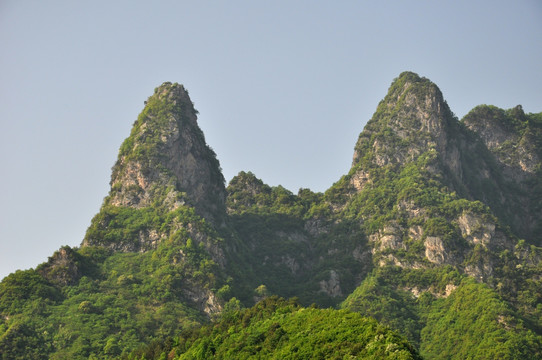 蜡烛山