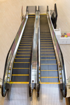 公共空间商场双向上下扶手梯