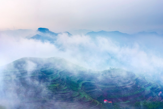 山间美景