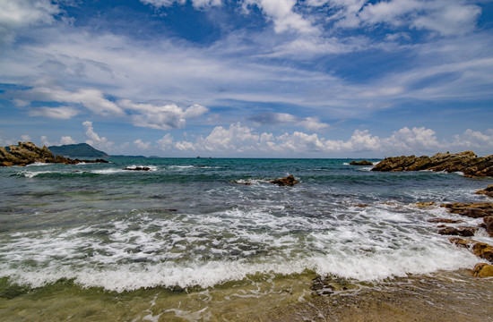 大海海浪沙滩