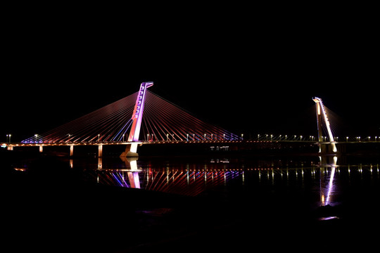 海滨大桥夜景