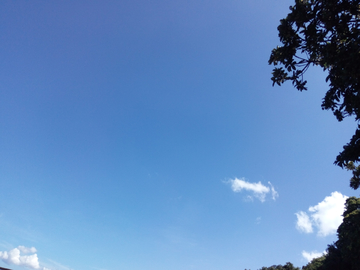 蔚蓝的天空