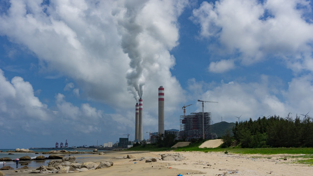 阳西发电厂 滨海 海岸 渔村