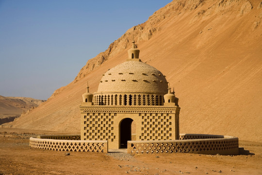 新疆吐鲁番火焰山阿斯塔纳古墓