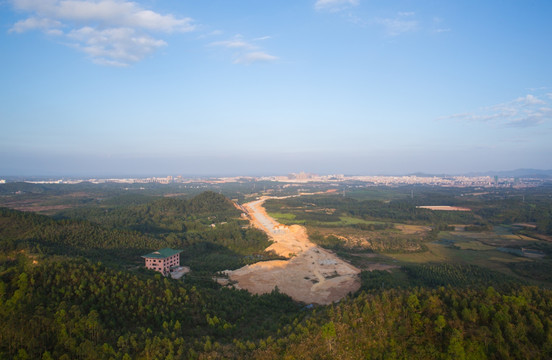 大垌山 公路建设