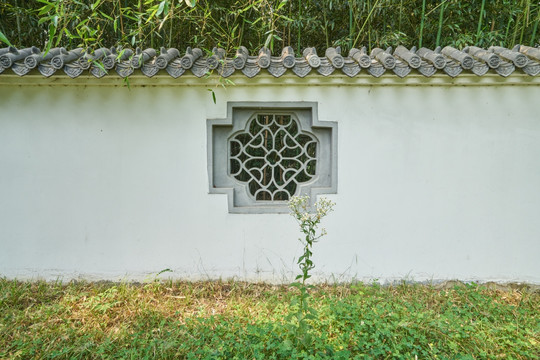 中式园林窗 青瓦白墙