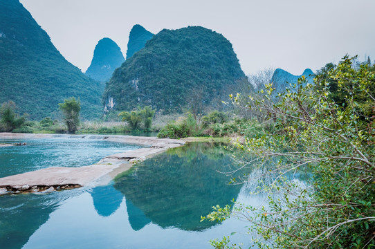 遇龙河风光