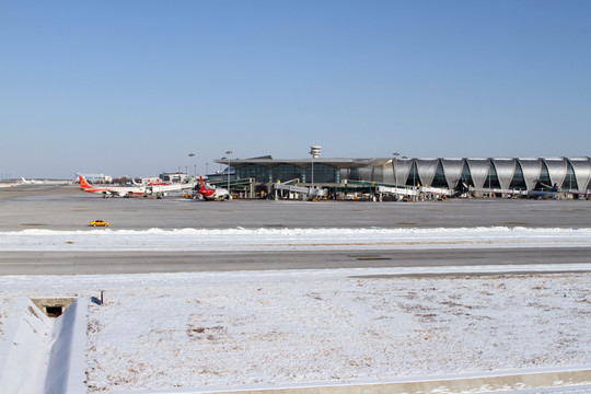 雪中的机场