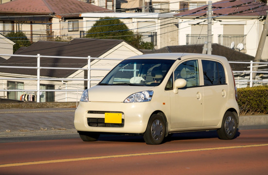 轻型轿车 小型车