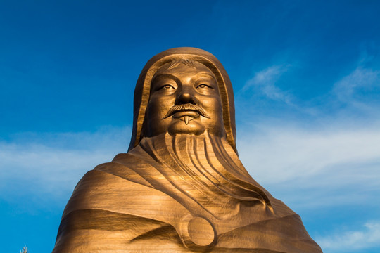 世界最大成吉思汗雕像