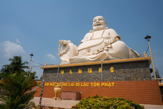 越南佛教装饰牌坊和祠堂