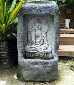 佛像石雕