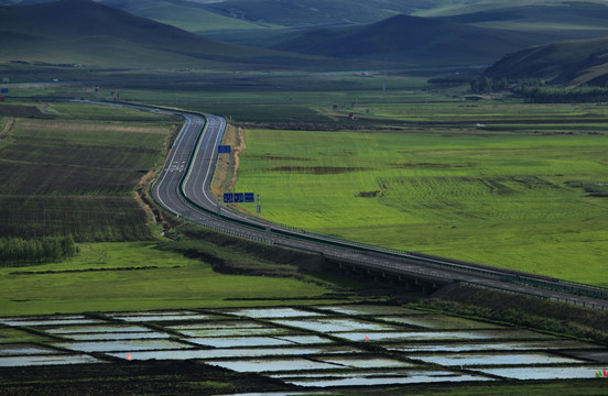 草原公路