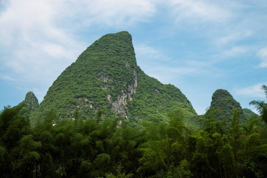 竹海山峰