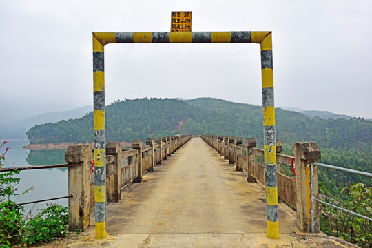 水库大坝