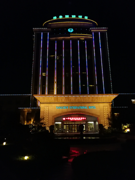 诸城杨春国际酒店夜景