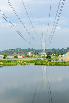 高压电线高压输电塔