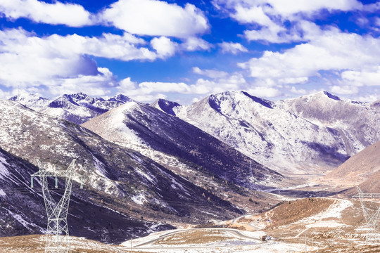 雪后的折多山美景