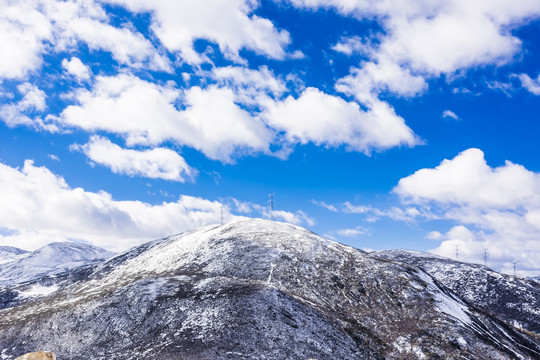 雪后的折多山美景