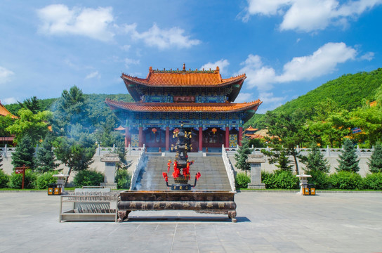 敦化六鼎山风景区