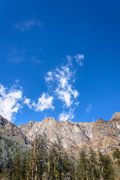 螺沟景区山景