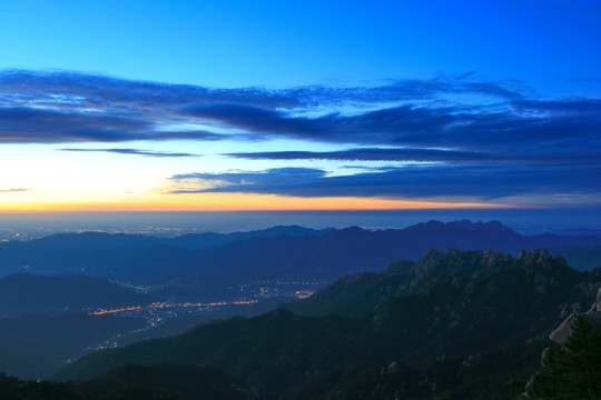 山景 云霞