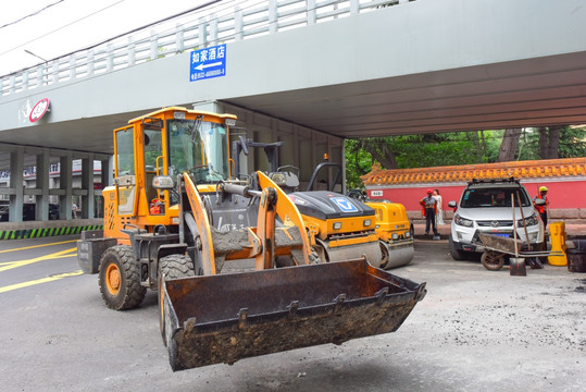 道路施工现场