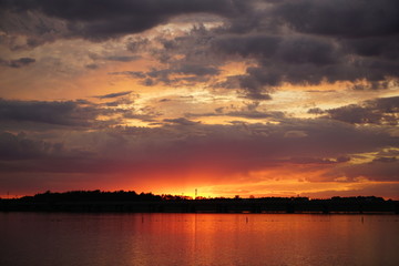 沈阳丁香湖 夕阳 晚霞