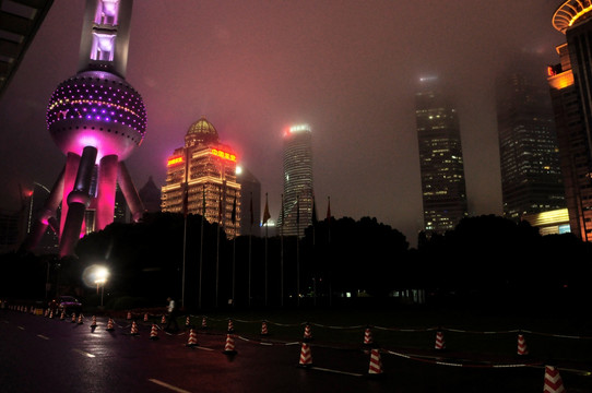 雨夜都市